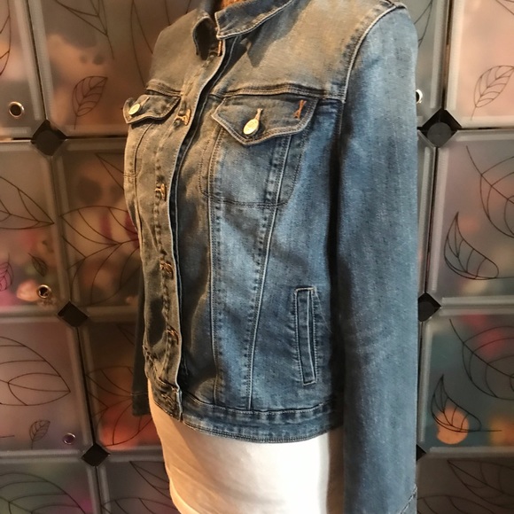 Vintage American Blues Women’s Denim Distressed Long Sleeve Jacket - Picture 4 of 7